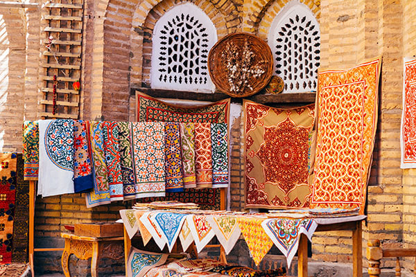 marché artisanal en Ouzbkékistan