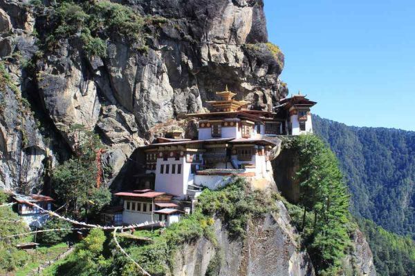 La Terre Sacrée du Bhoutan
