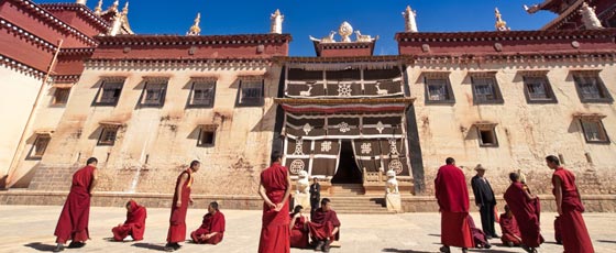 Moines bouddhistes au Yunnan