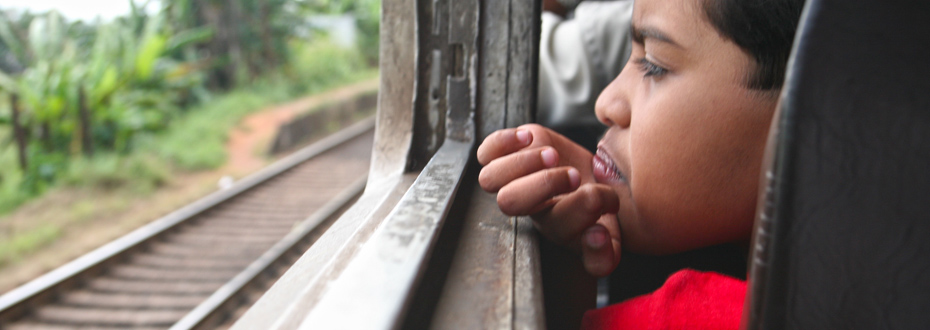 Sri-Lanka-enfants-train-PA-DILLIES