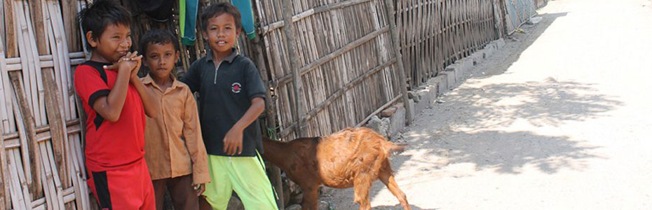 Enfants à l'île de Sumbawa en Indonésie.