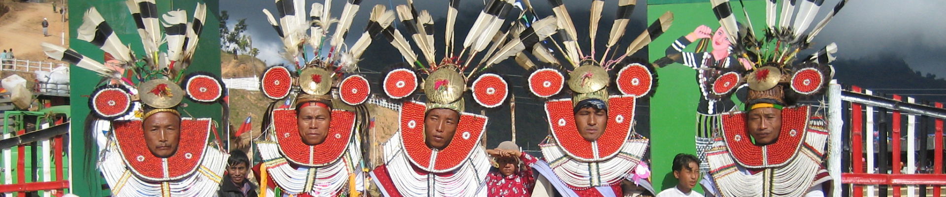 les tribus au Naga