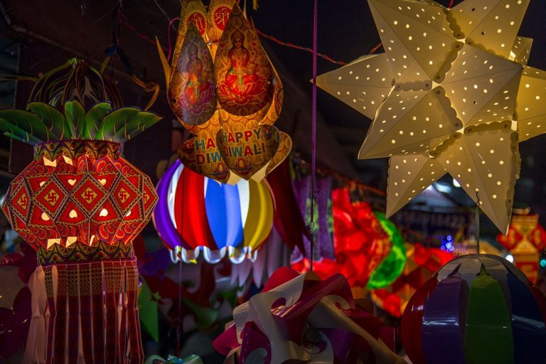 evenements festivals sri lanka mai globe travels voyage sur-mesure tripconnexion