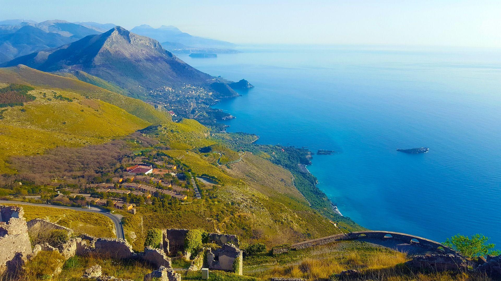 voyage-en-italie-region-basilicate-basilicata-chrissima ...